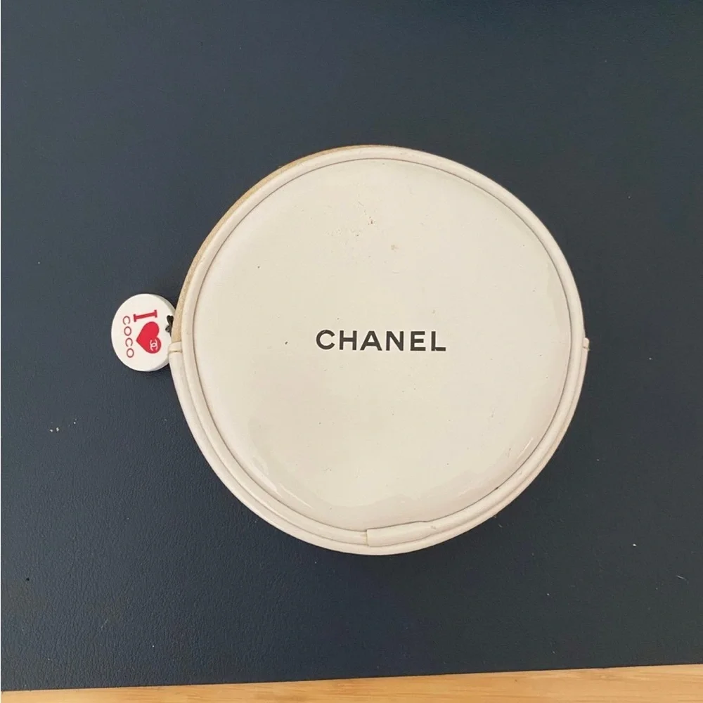 Rare Chanel collectors item stationary : folders, writing pad, binders and pouch